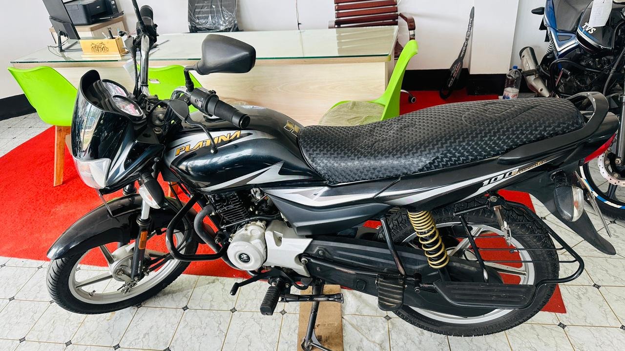 BAJAJ BAJAJ PLATINA 102 ES