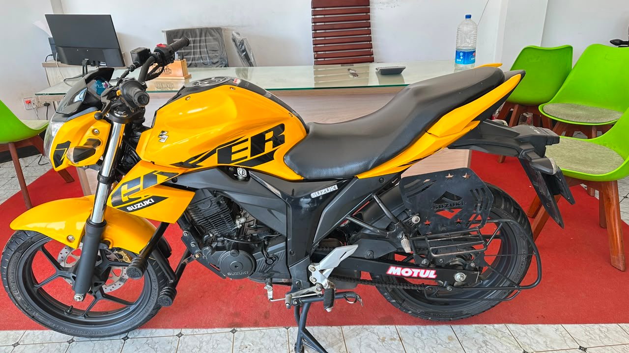 SUZUKI SUZUKI GIXXER MONOTONE SD
