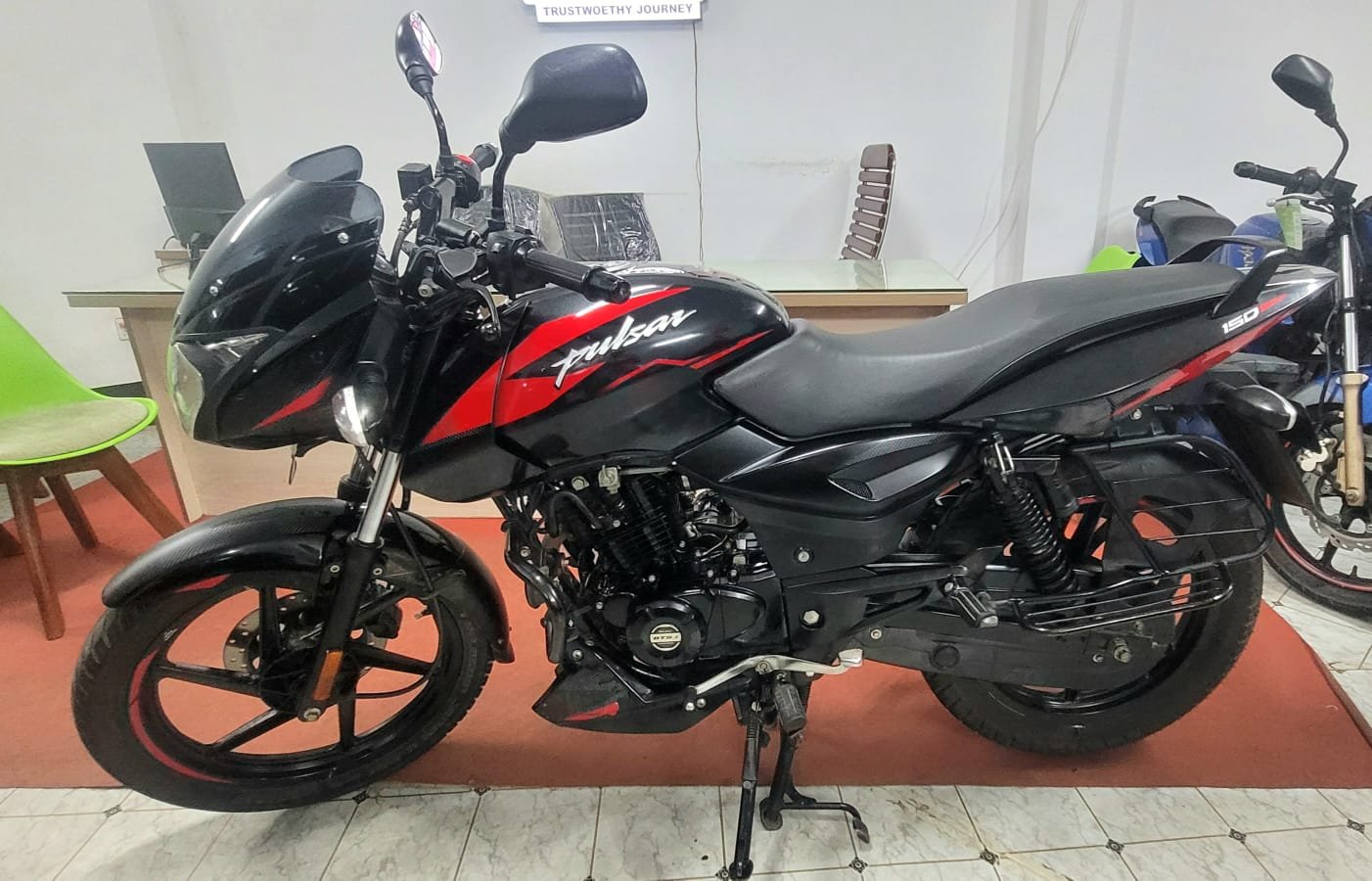 BAJAJ BAJAJ PULSAR SD